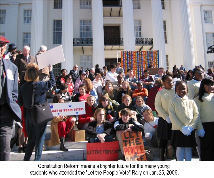 Students show support at the "Let the People Vote" Rally for Constitution Reform on Jan. 25, 2006.